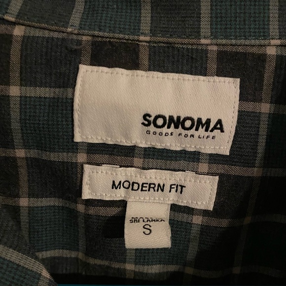 Sonoma Button Up - Picture 2 of 2